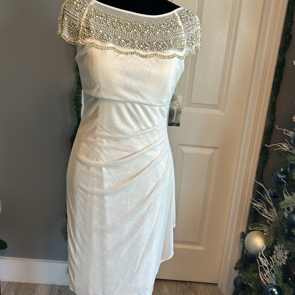 White new dress - Picture 13 of 15